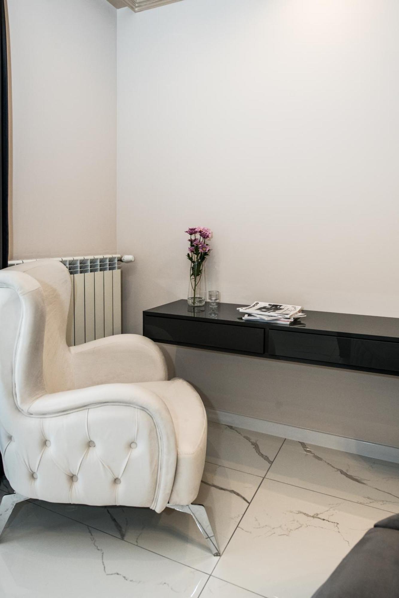 Luxury Martina Apartment Велико Търново Екстериор снимка
